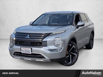 Used 2024 Mitsubishi Outlander SE