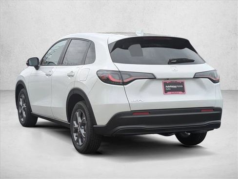 New 2026 Honda HR-V LX image 9