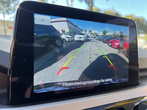 Used 2020 Ford Escape SE image 26