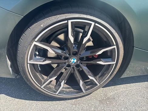 Used 2025 BMW Z4 M40i w/ Edition image 11