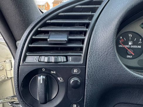 Used 1995 BMW M3 Coupe image 40