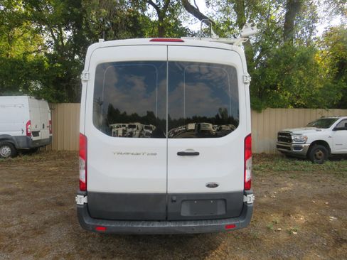 Used 2017 Ford Transit 250 130 Medium Roof image 14