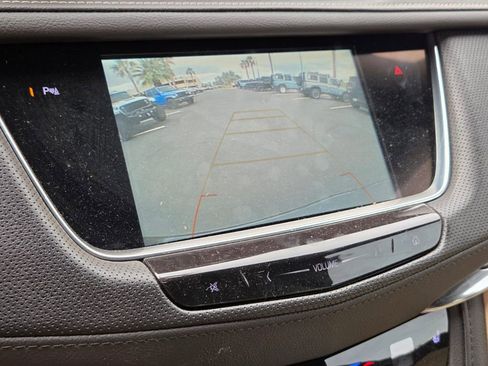 Used 2019 Cadillac XT5 Luxury FWD image 25