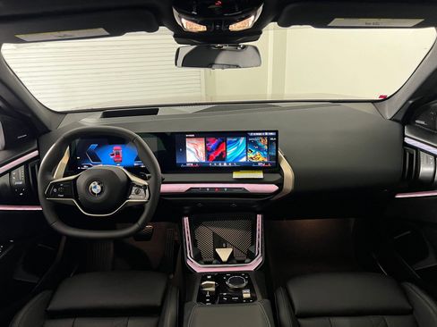 Used 2025 BMW X3 xDrive30i w/ Premium Package image 16