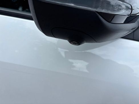 Used 2025 GMC Acadia Elevation FWD image 39