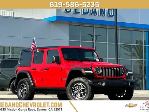 Used 2025 Jeep Wrangler Unlimited Rubicon AWD/4WD image 1