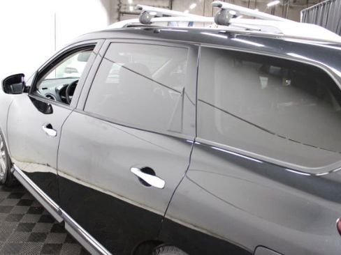 Used 2015 Nissan Pathfinder SL w/ SL Premium Package image 8