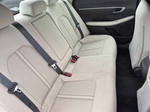 Used 2025 Hyundai Sonata SEL FWD image 30