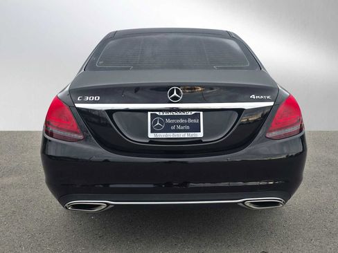 Used 2021 Mercedes-Benz C 300 4MATIC Sedan image 4
