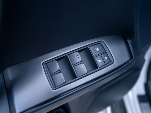 Used 2023 Lexus GX 460 Premium image 16