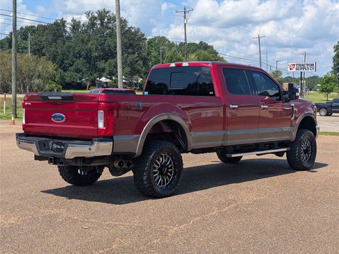 Used 2019 Ford F350 Lariat w/ Tow Technology Bundle AWD/4WD image 7