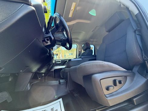 Used 2018 Chevrolet Silverado 1500 LT w/ All Star Edition AWD/4WD image 29