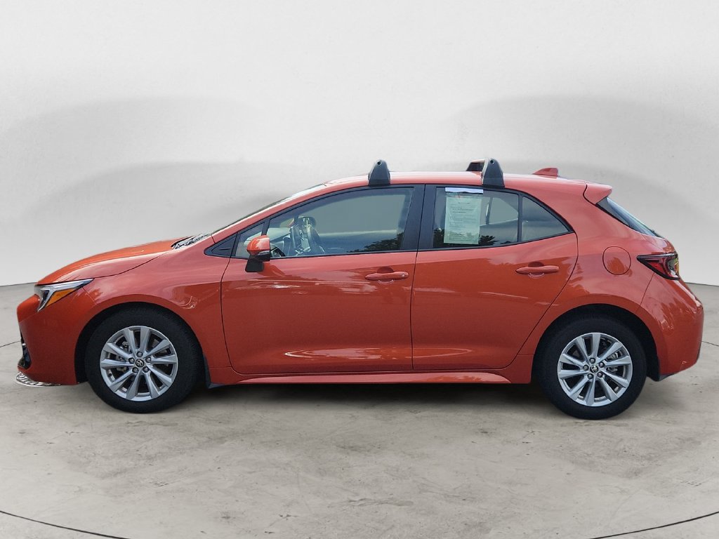 Used 2025 Toyota Corolla SE FWD image 8