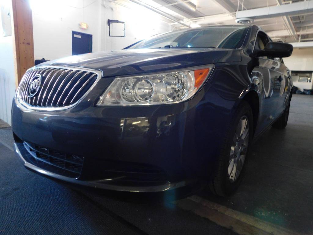 Used 2013 Buick LaCrosse FWD image 6