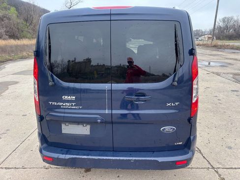 Used 2018 Ford Transit Connect XLT image 7