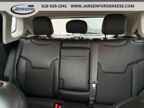 Used 2018 Jeep Compass Trailhawk w/ Cold Weather Group AWD/4WD image 13