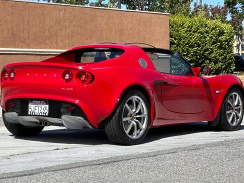 Used 2005 Lotus Elise RWD image 5