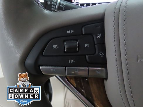 Used 2023 Cadillac Escalade Premium Luxury Platinum RWD image 13