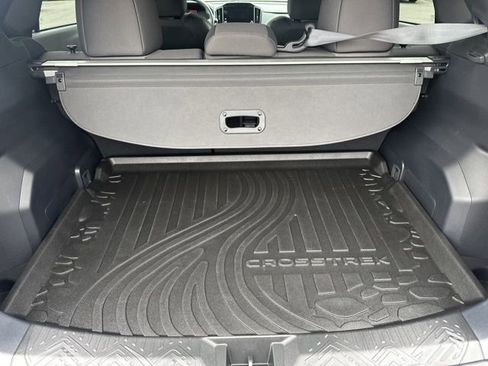 Used 2025 Subaru Crosstrek 2.5i Sport AWD/4WD image 9