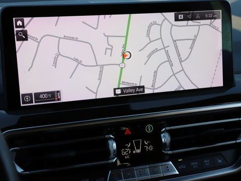 Used 2022 BMW X3 xDrive30i w/ Premium Package 2 image 22