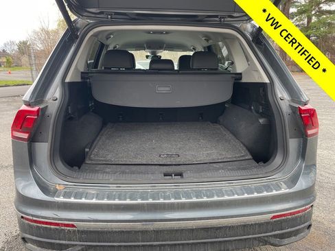 Used 2022 Volkswagen Tiguan SE image 8