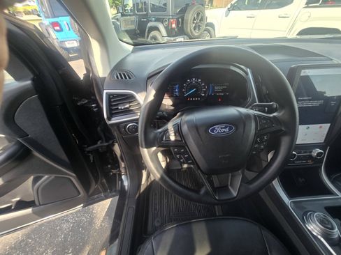Used 2022 Ford Edge SE AWD/4WD image 14