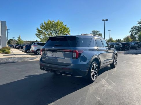 New 2027 Ford Explorer ST-Line AWD/4WD image 6