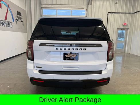 Used 2021 Chevrolet Suburban Z71 w/ Z71 Off-Road Package image 5