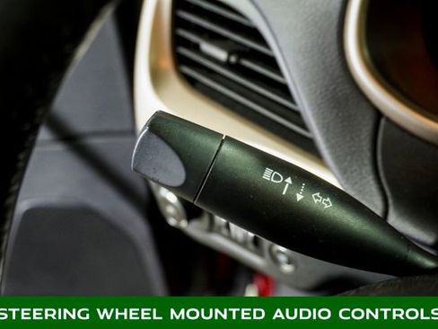 Used 2015 Jeep Cherokee Limited w/ Luxury Group image 24