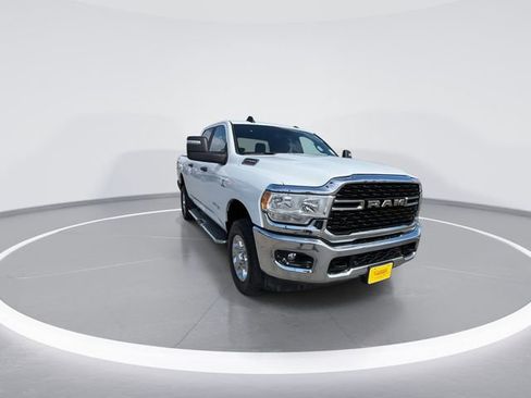 Certified 2024 RAM 2500 Big Horn w/ Off Road Package AWD/4WD image 2