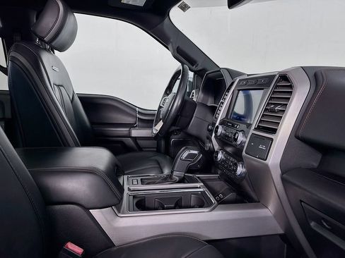 Used 2019 Ford F150 Platinum w/ Equipment Group 701A Luxury image 32