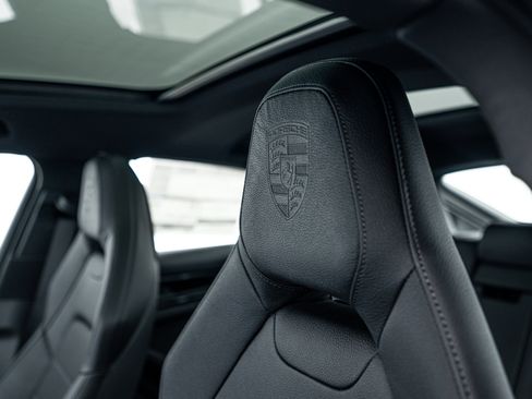 Certified 2026 Porsche Panamera 4 AWD/4WD image 22