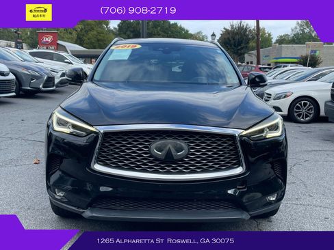 Used 2019 INFINITI QX50 Essential image 2