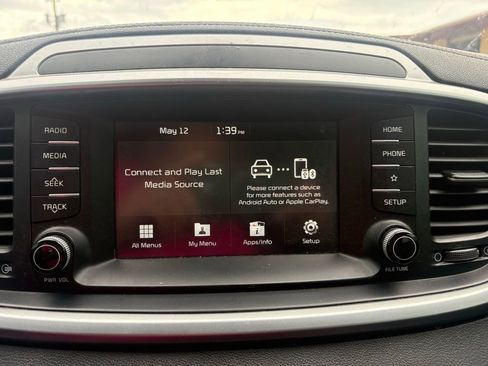 Used 2020 Kia Sorento LX w/ LX I4 Convenience Package FWD image 20