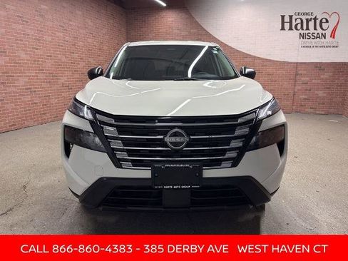 Certified 2024 Nissan Rogue S image 2