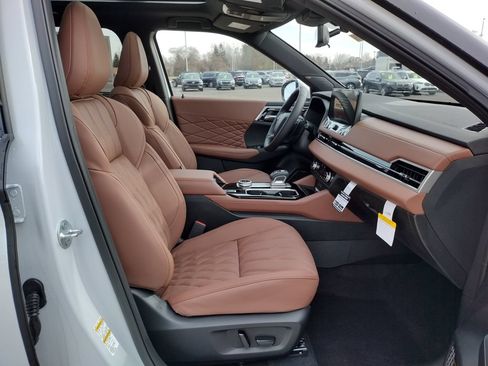 New 2026 Mitsubishi Outlander SEL AWD/4WD image 12
