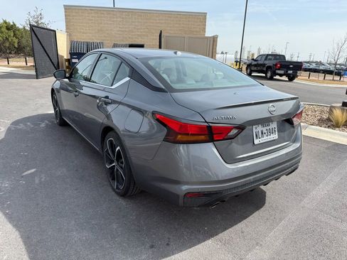 Used 2024 Nissan Altima 2.5 SR image 6