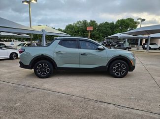 Used 2022 Hyundai Santa Cruz SEL Premium video 4