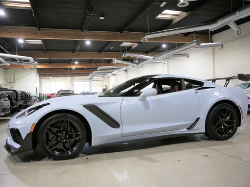 Used 2019 Chevrolet Corvette ZR1 image 17
