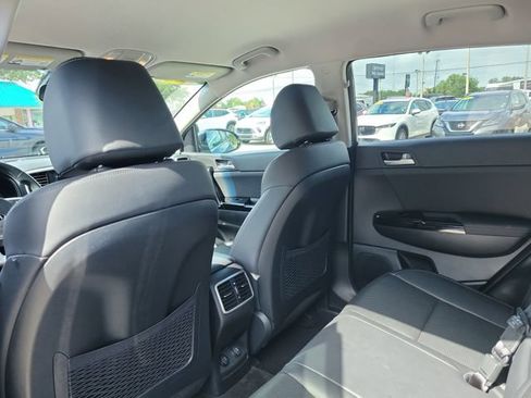 Used 2020 Kia Sportage EX FWD image 15