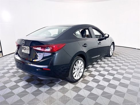 Used 2017 MAZDA MAZDA3 Touring image 23