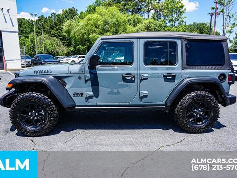 Used 2025 Jeep Wrangler Unlimited Sport AWD/4WD image 7