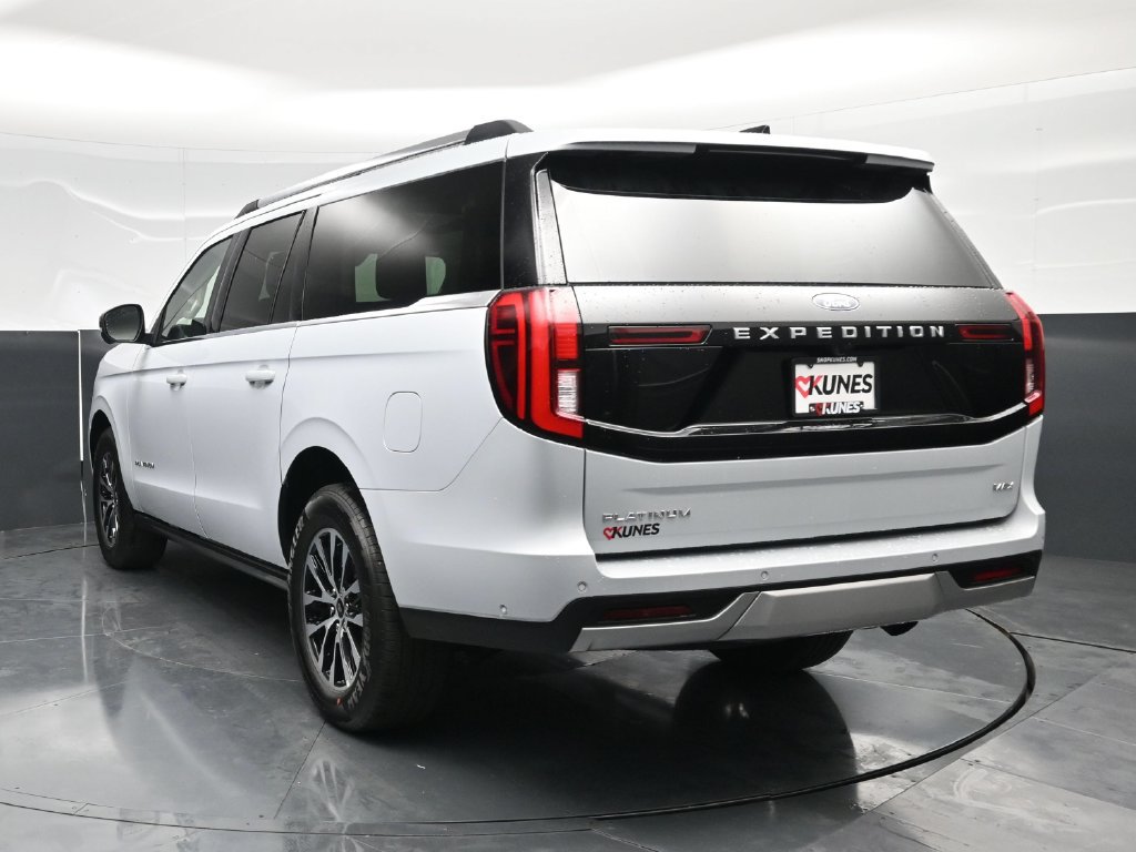 Used 2025 Ford Expedition Max Platinum AWD/4WD image 8