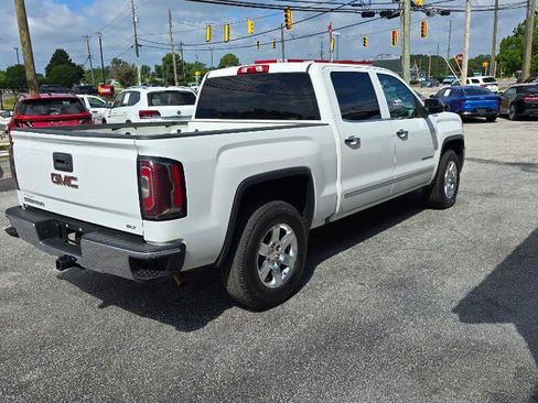 Used 2017 GMC Sierra 1500 SLT AWD/4WD image 4