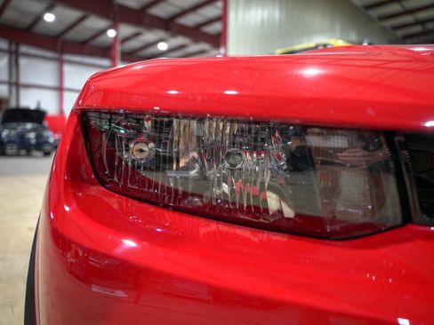 Used 2014 Chevrolet Camaro Z/28 image 32