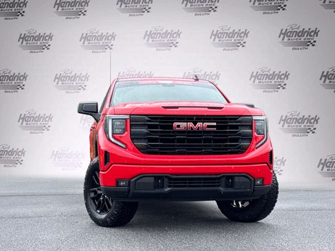 Used 2023 GMC Sierra 1500 Elevation RWD image 2