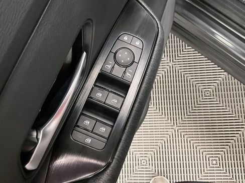 New 2027 Nissan Kicks SV w/ SV Premium Package AWD/4WD image 30