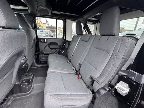 New 2026 Jeep Wrangler Sport S image 15