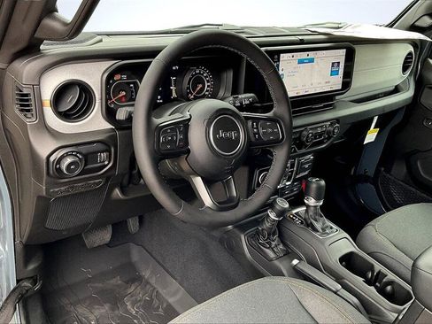 New 2025 Jeep Wrangler Unlimited Sport image 6