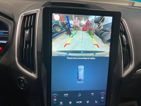 Used 2022 Ford Edge ST-Line image 30